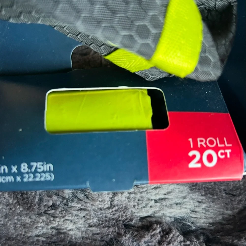 New Reebok waste bag dispenser